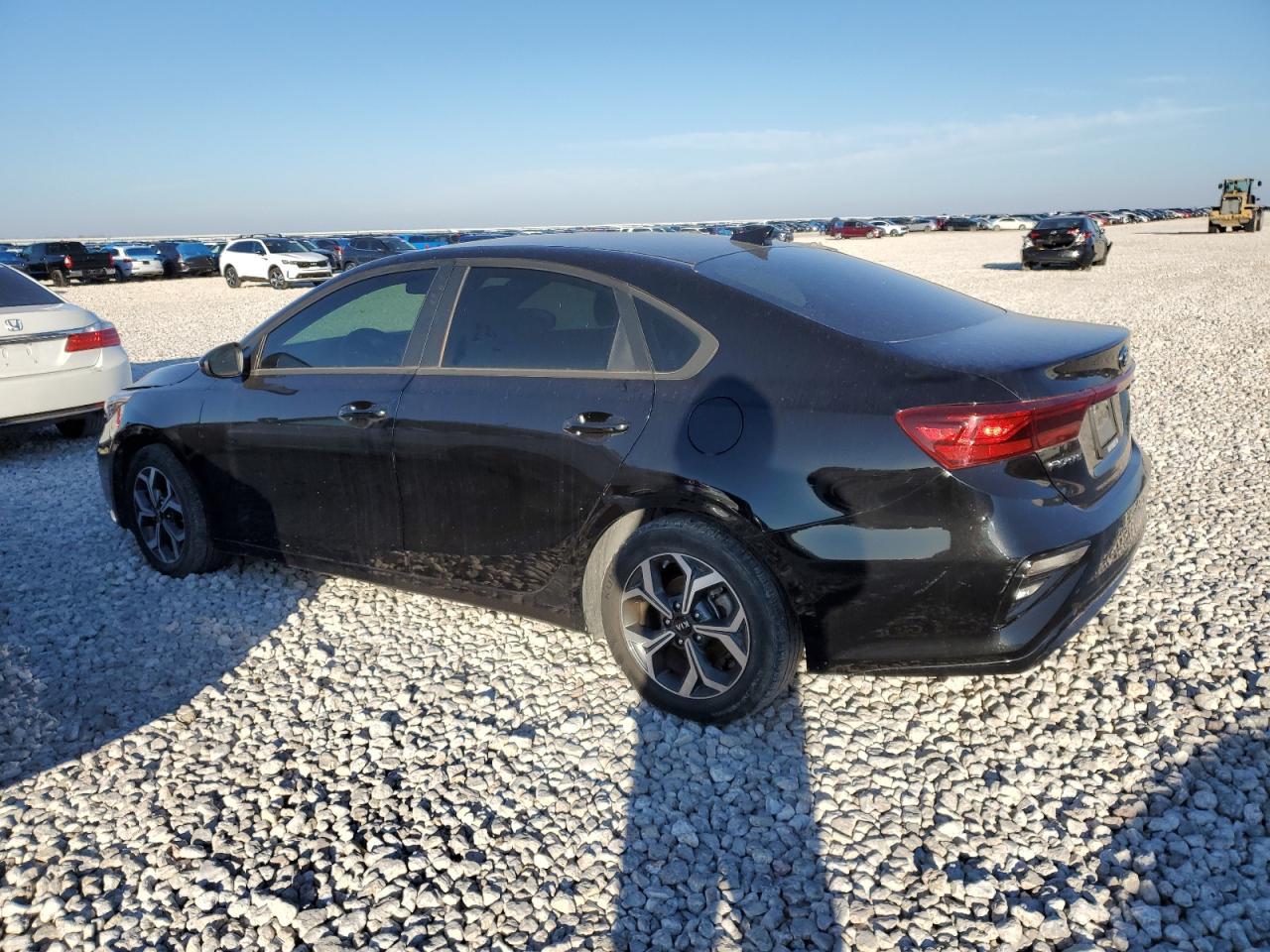 2021 KIA FORTE FE - Фото 2