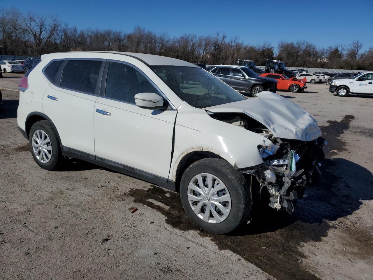2015 NISSAN ROGUE S - Image 4