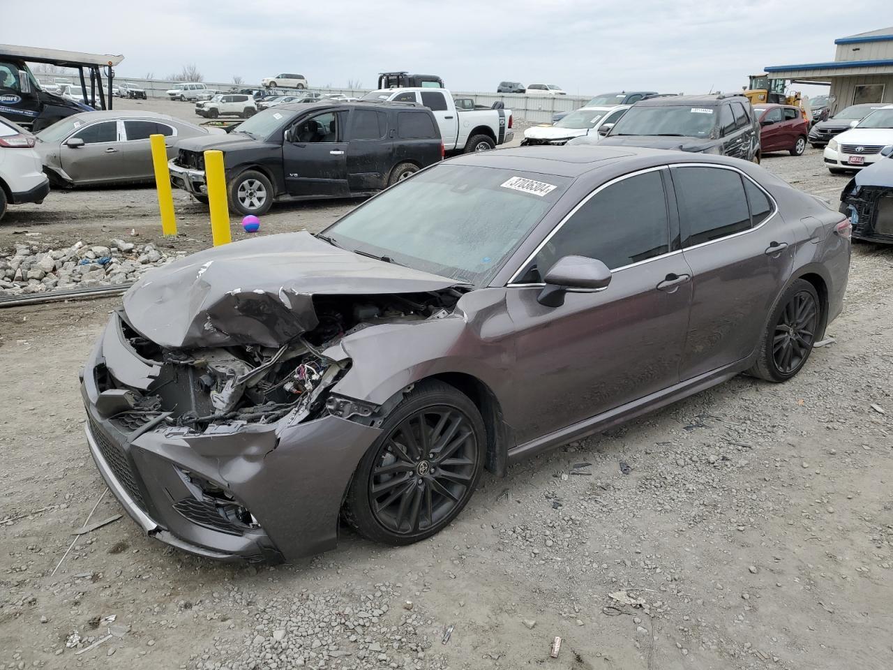 2022 TOYOTA CAMRY XSE