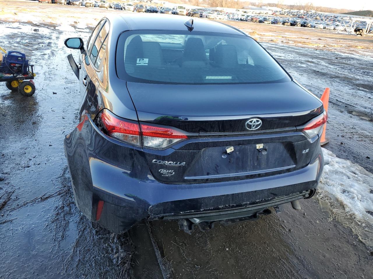 2022 TOYOTA COROLLA LE - Image 6