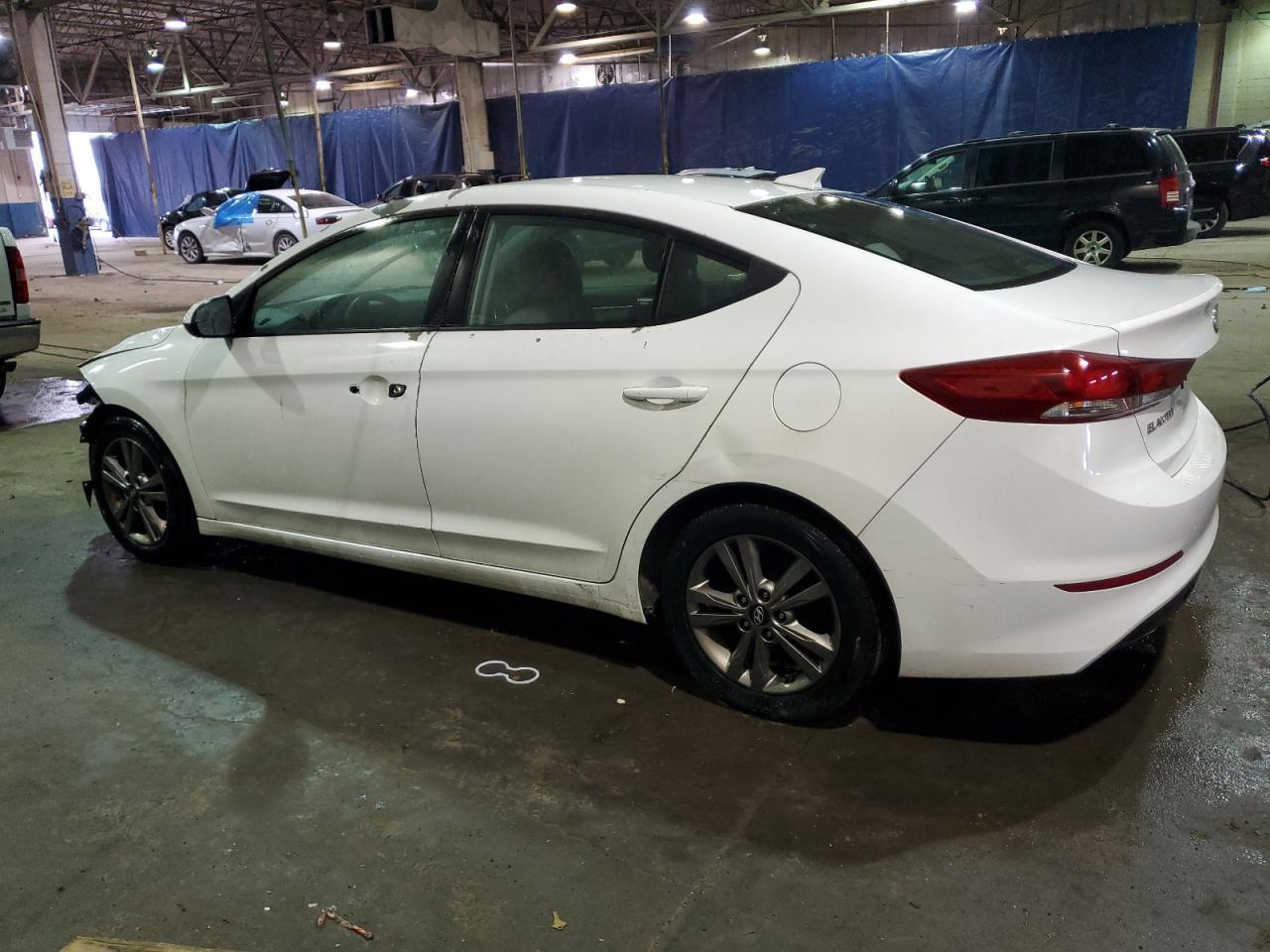 2017 HYUNDAI ELANTRA SE - Image 2