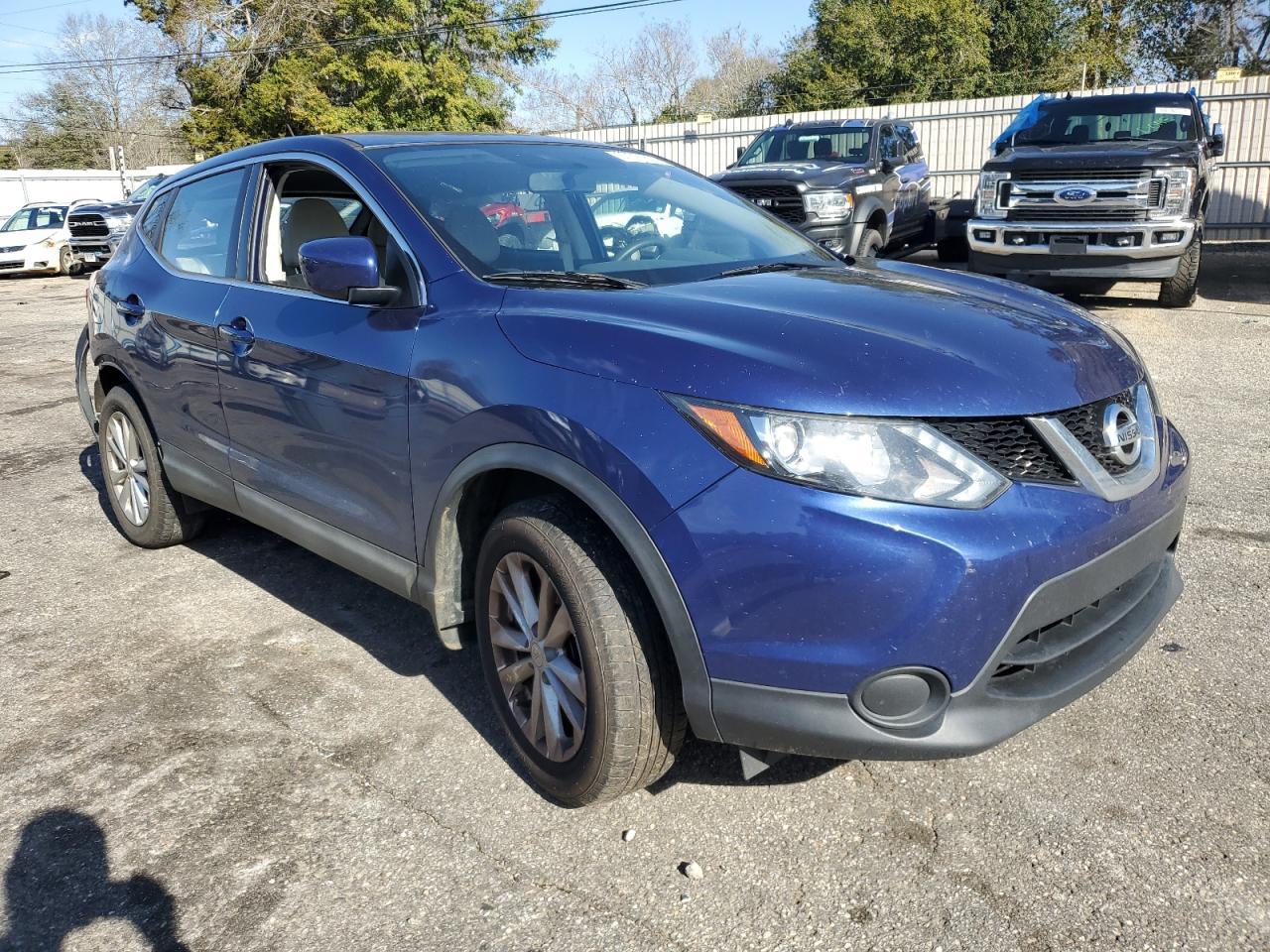 2017 NISSAN ROGUE SPOR - Image 4