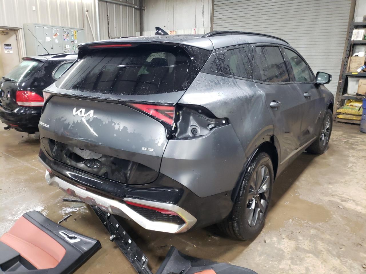 2023 KIA SPORTAGE S - Фото 3
