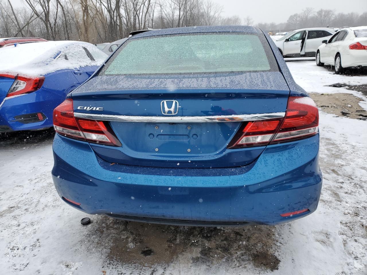 2015 HONDA CIVIC LX - Фото 6