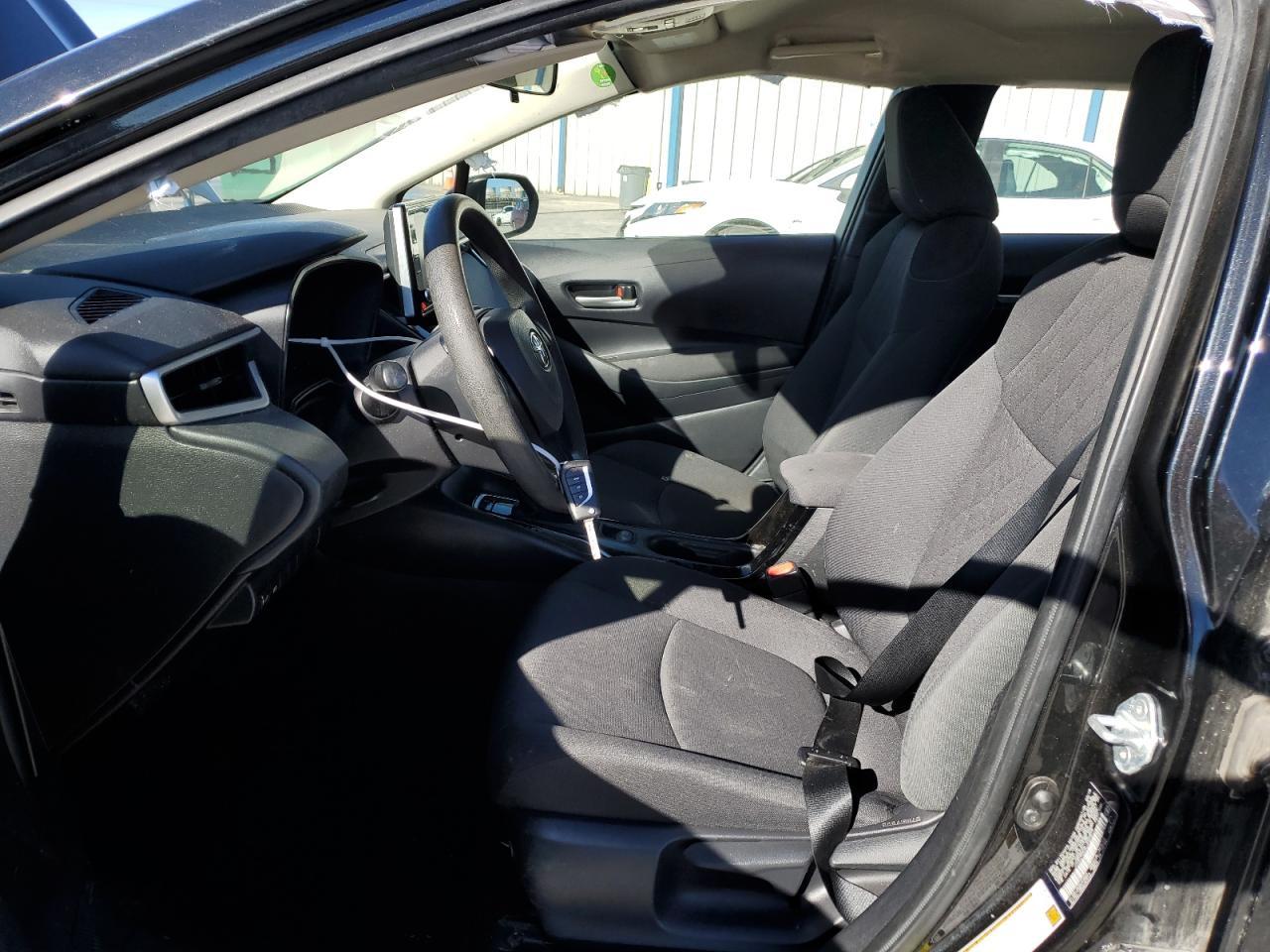 2020 TOYOTA COROLLA LE - Фото 7