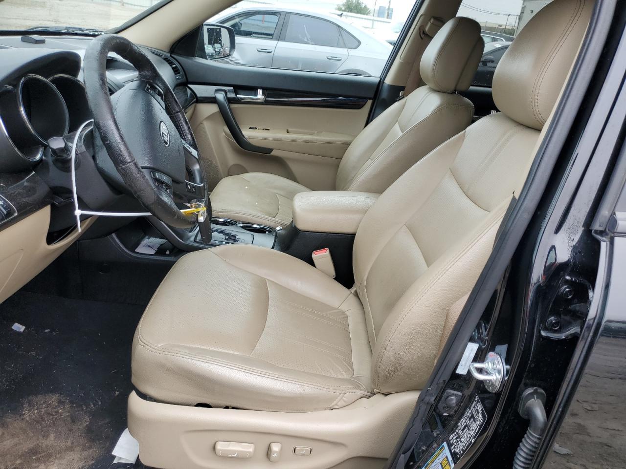 2012 KIA SORENTO EX - Image 7