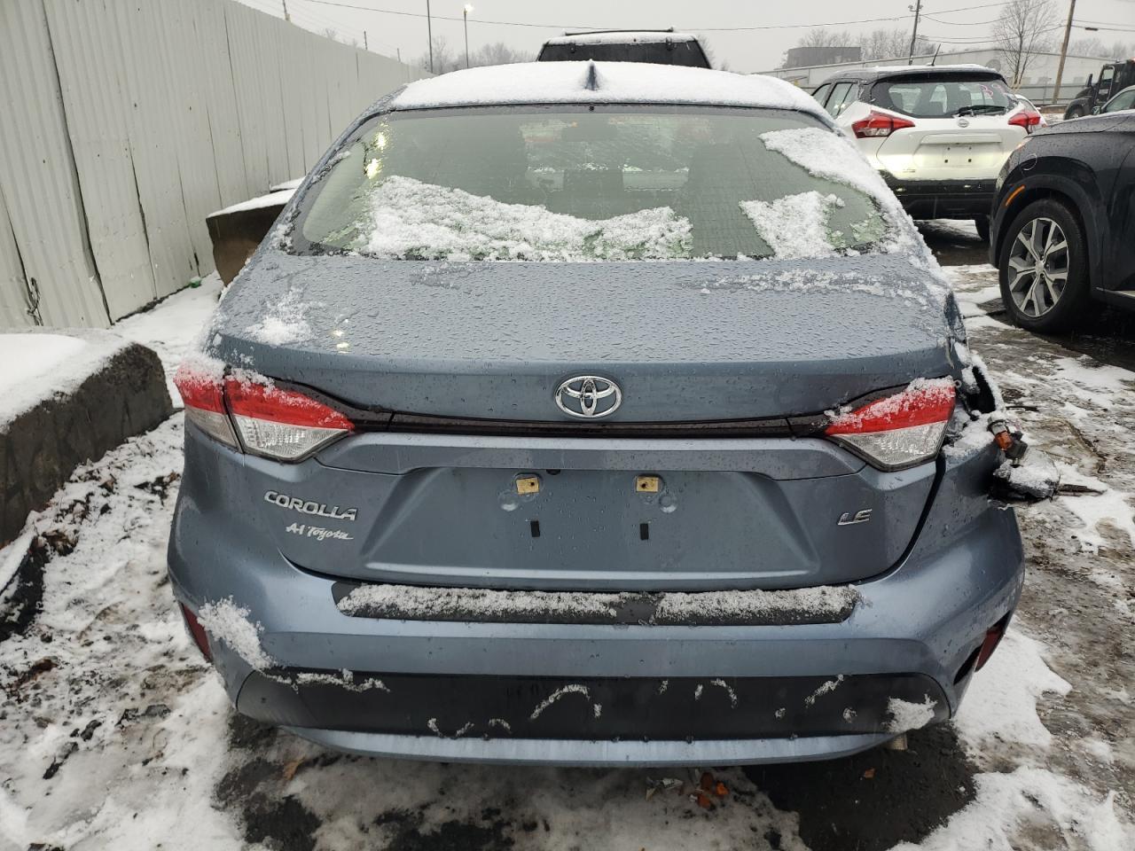 2021 TOYOTA COROLLA LE - Фото 6