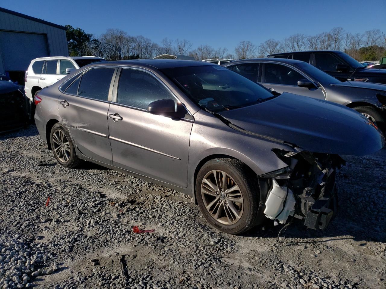 2017 TOYOTA CAMRY LE - Image 4