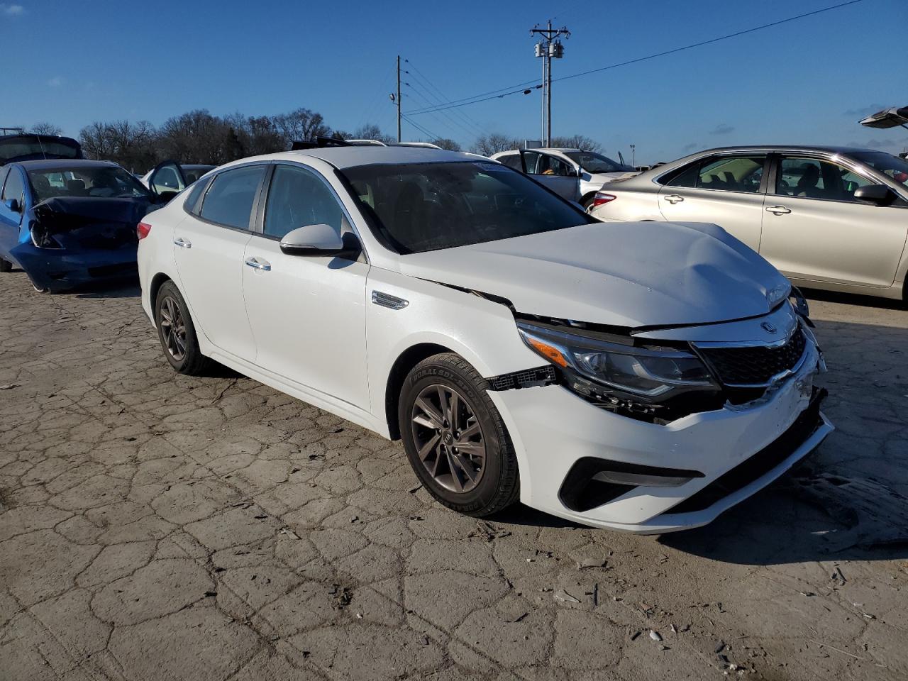 2020 KIA OPTIMA LX - Фото 4