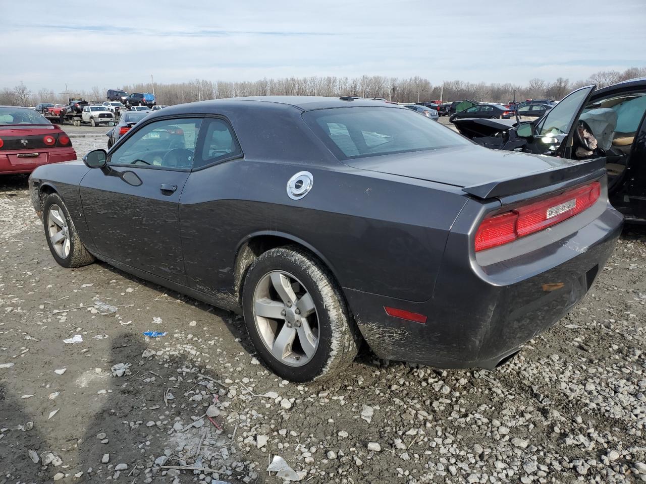 2013 DODGE CHALLENGER - Image 2