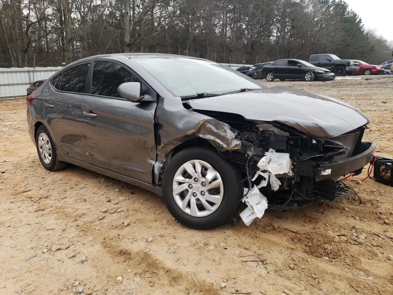 2019 HYUNDAI ELANTRA SE - Фото 4