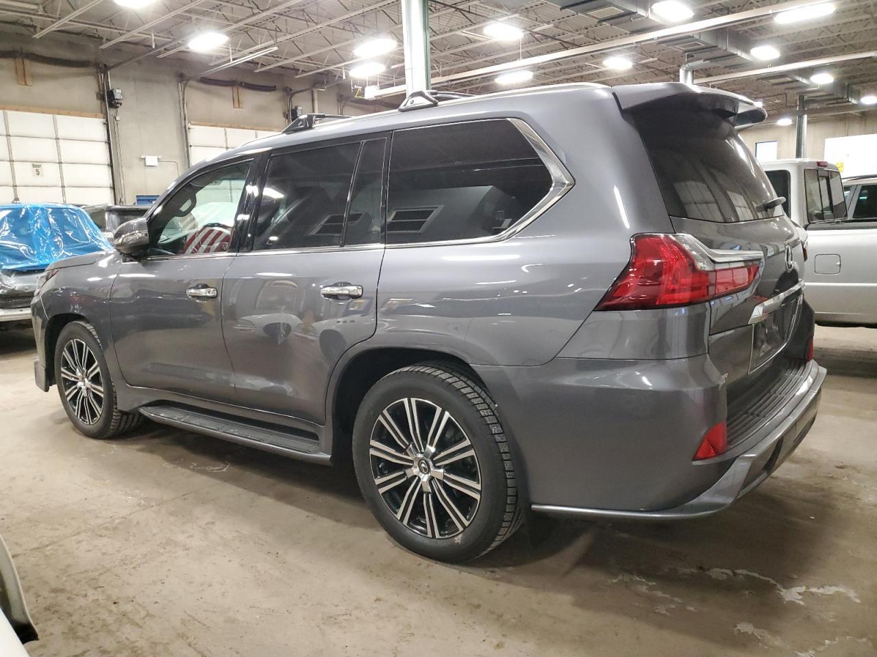 2020 LEXUS LX 570 - Фото 2