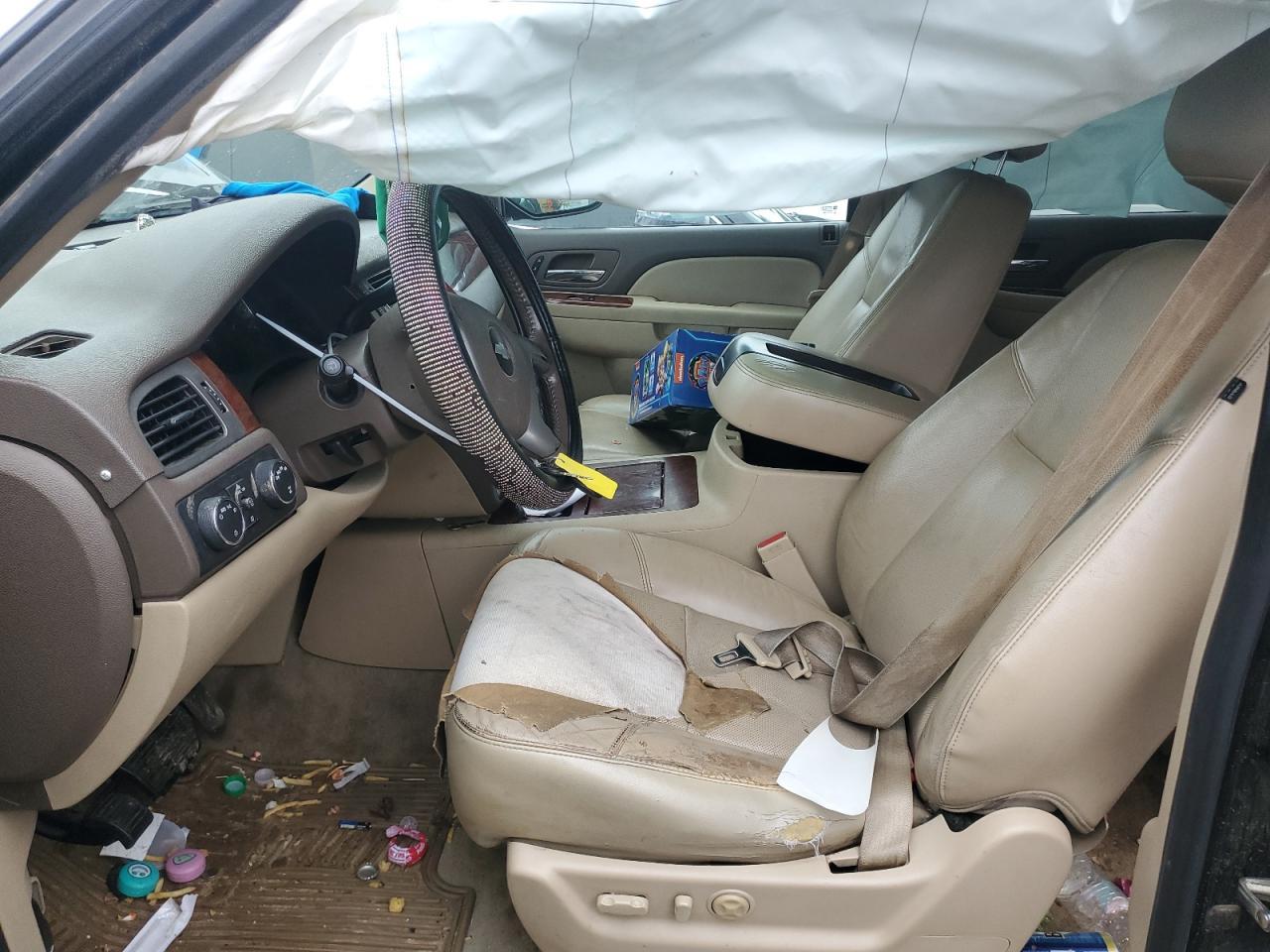 2011 CHEVROLET TAHOE K150 - Фото 7