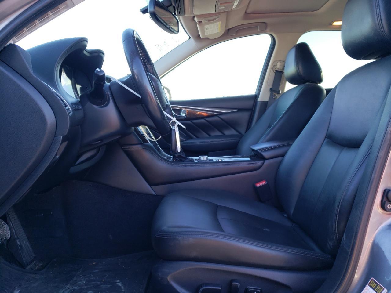 2018 INFINITI Q50 LUXE - Image 7