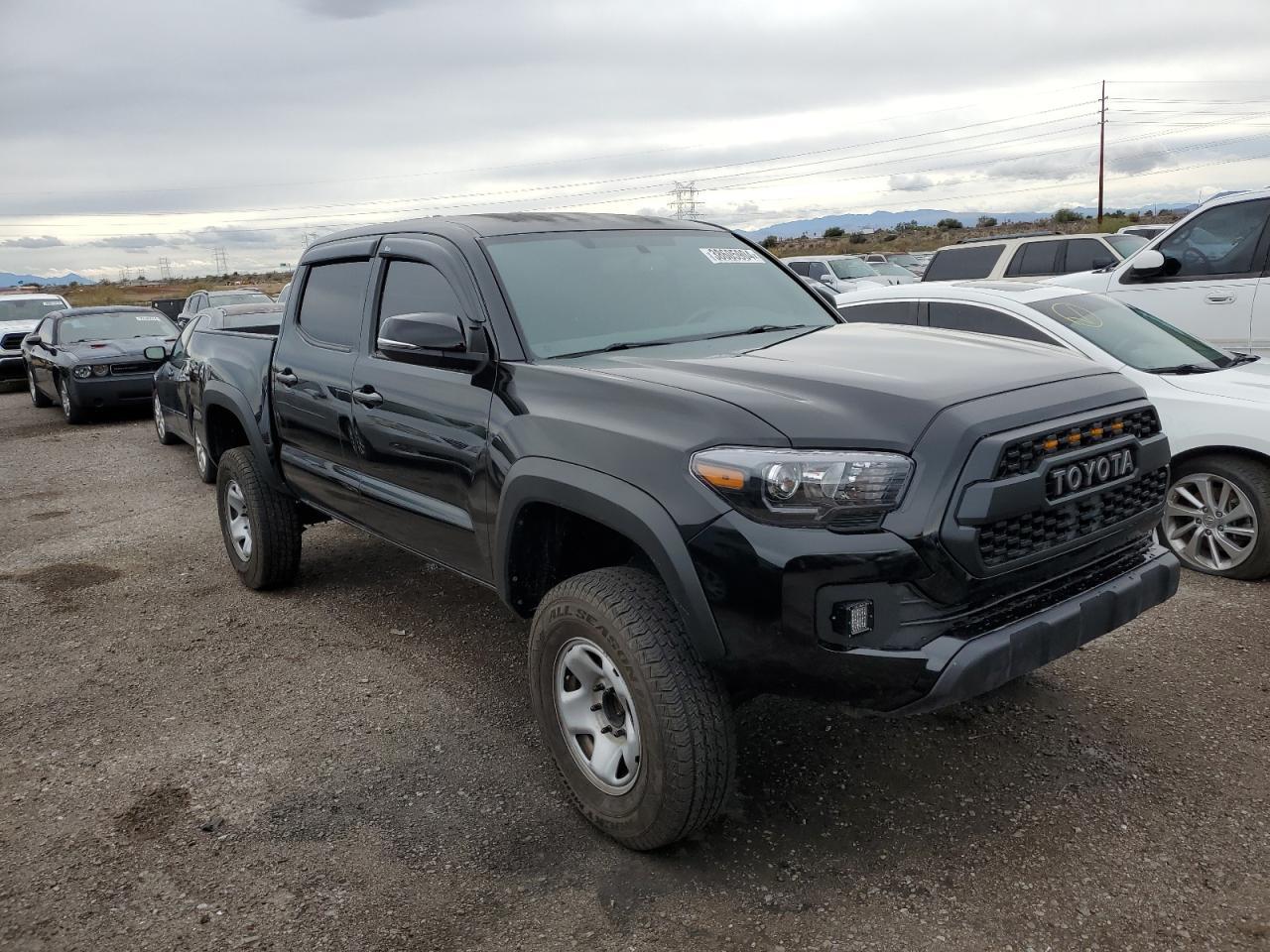 2017 TOYOTA TACOMA DOU - Фото 4
