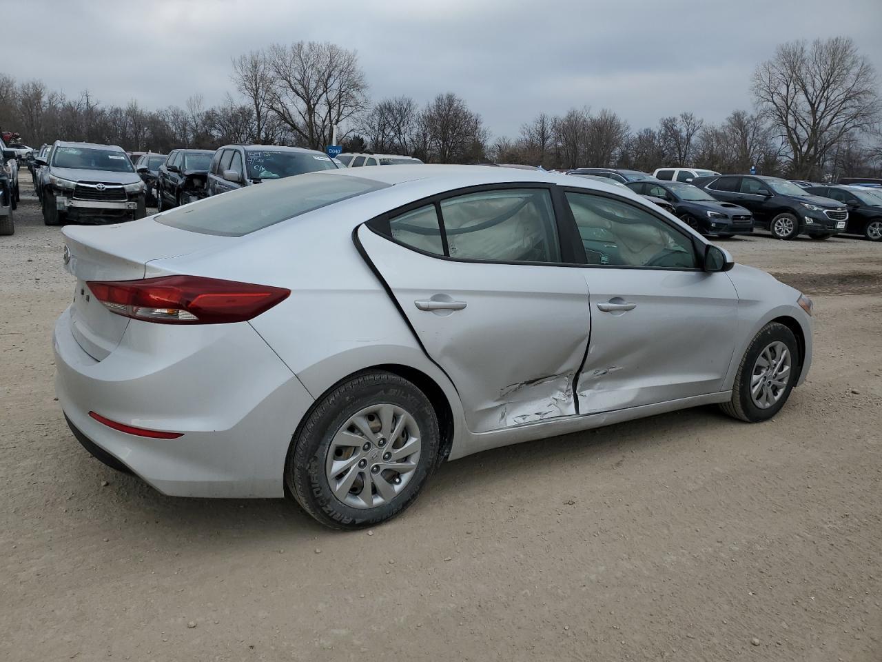2018 HYUNDAI ELANTRA SE - Image 3