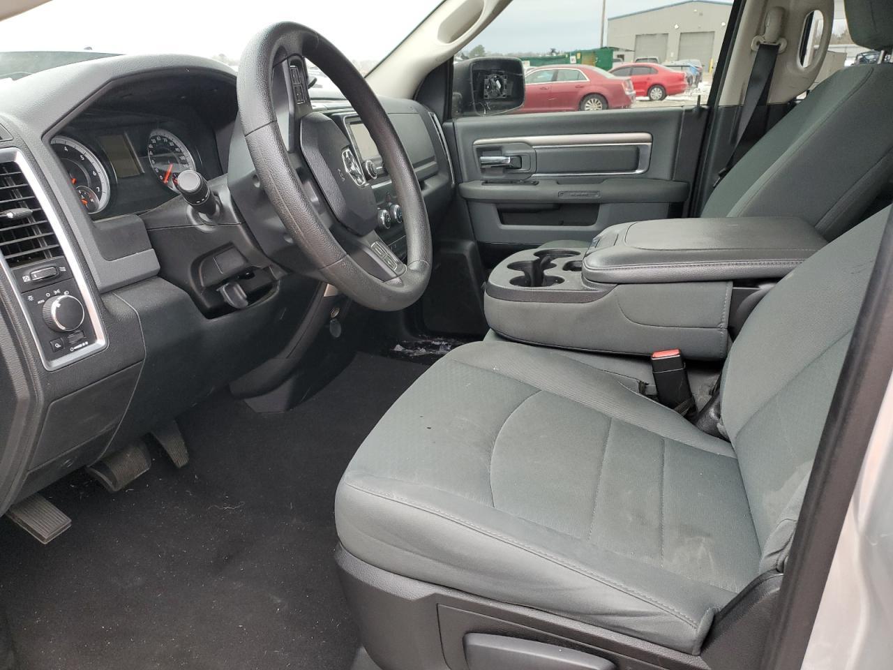 2015 RAM 1500 SLT - Фото 7