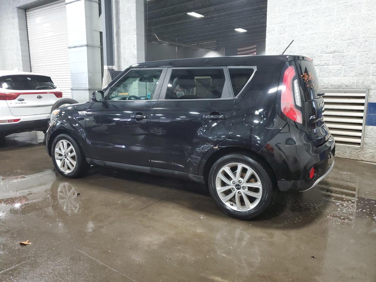 2017 KIA SOUL + - Фото 2