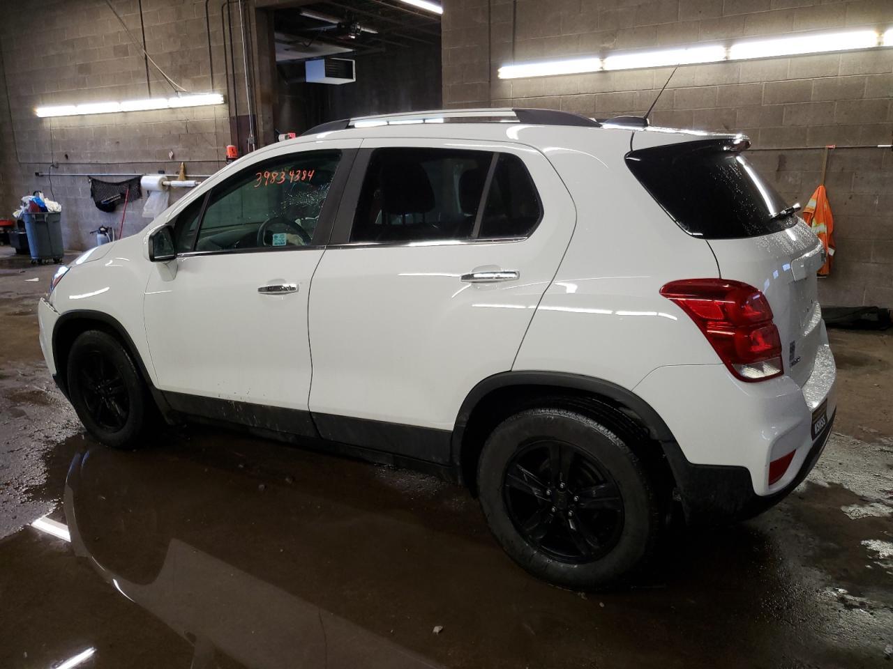 2018 CHEVROLET TRAX 1LT - Image 2