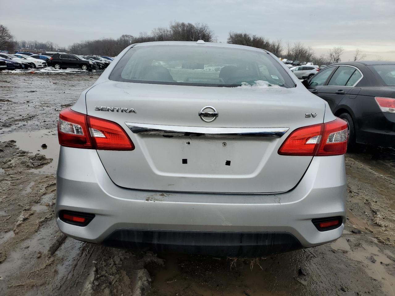 2017 NISSAN SENTRA S - Фото 6