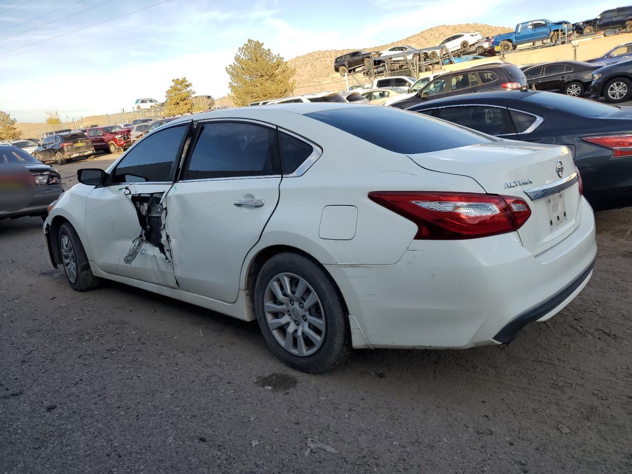 2017 NISSAN ALTIMA 2.5 - Фото 2