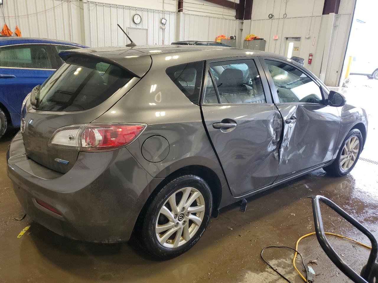2013 MAZDA 3 I - Фото 3