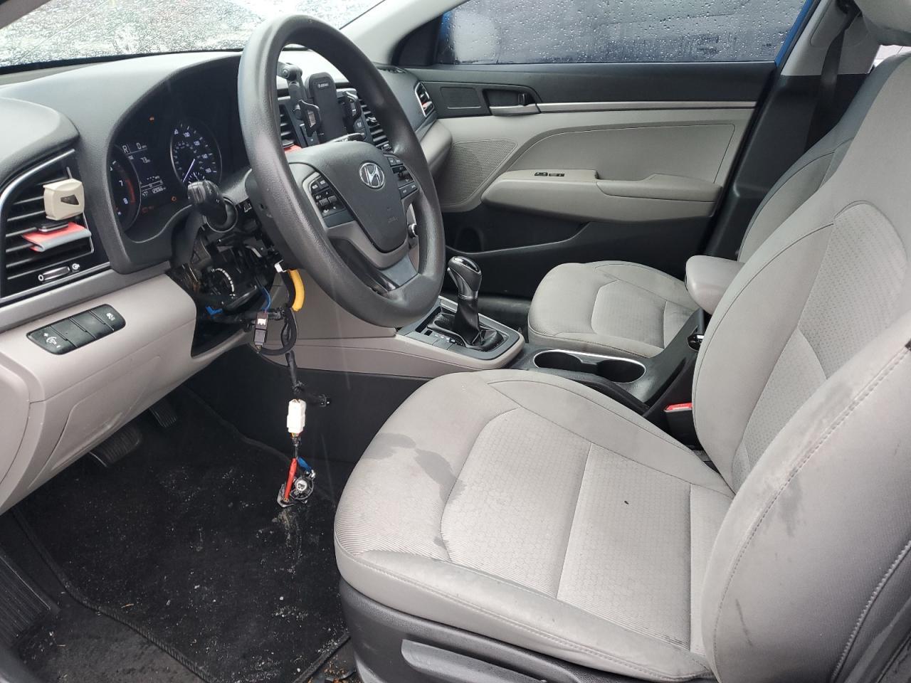 2017 HYUNDAI ELANTRA SE - Фото 7