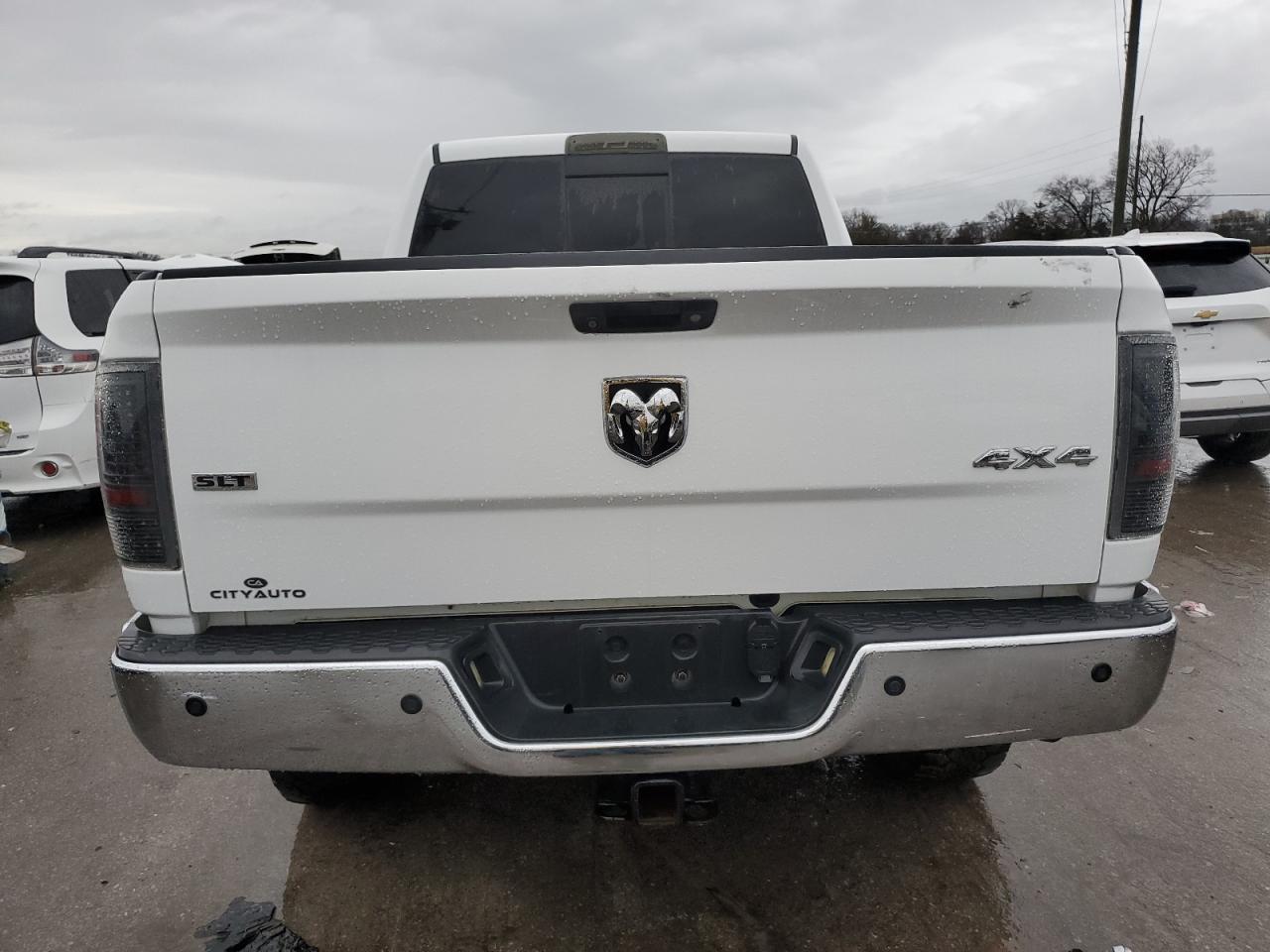 2018 RAM 2500 SLT - Image 6