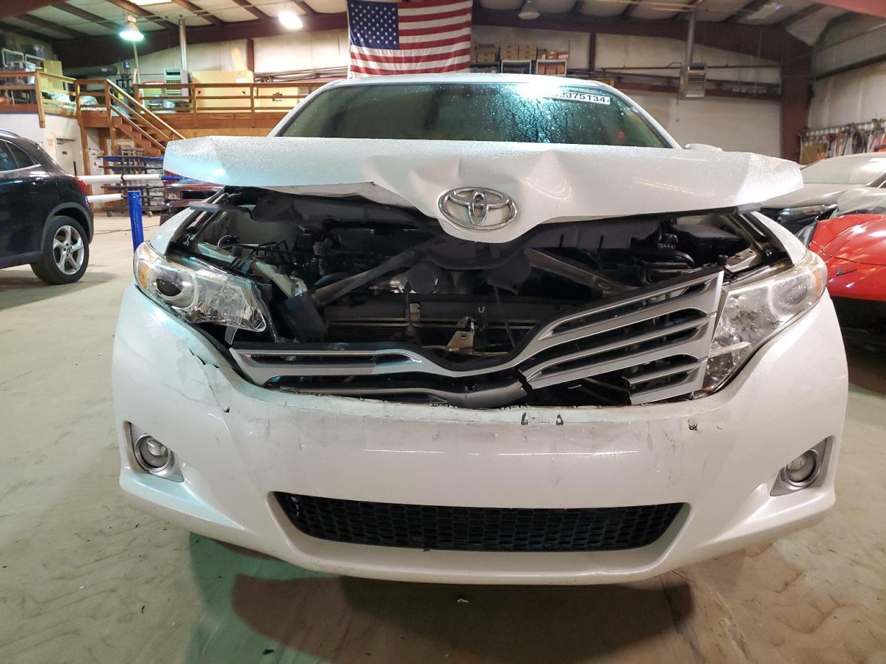 2012 TOYOTA VENZA LE - Фото 5