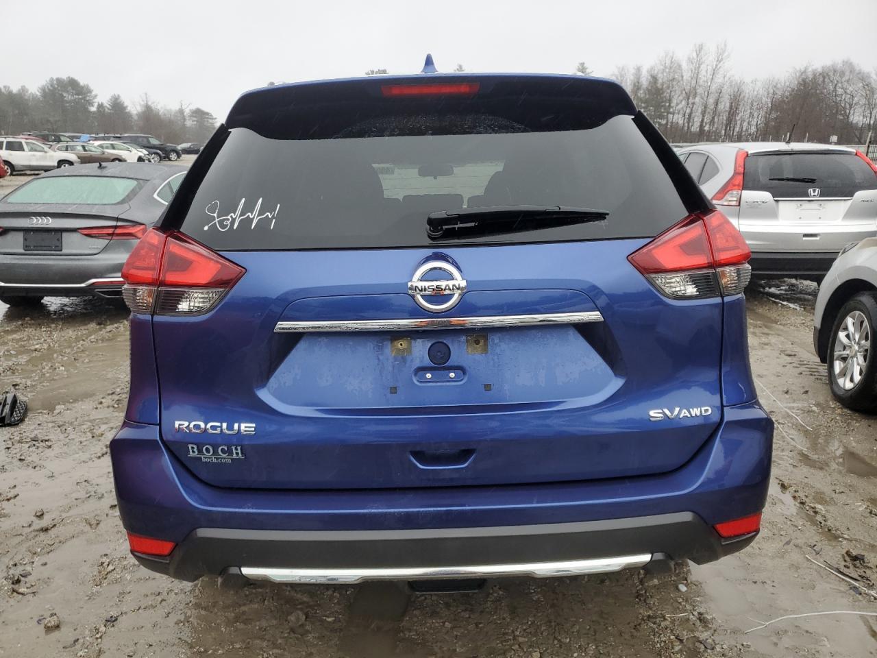 2017 NISSAN ROGUE S - Image 6