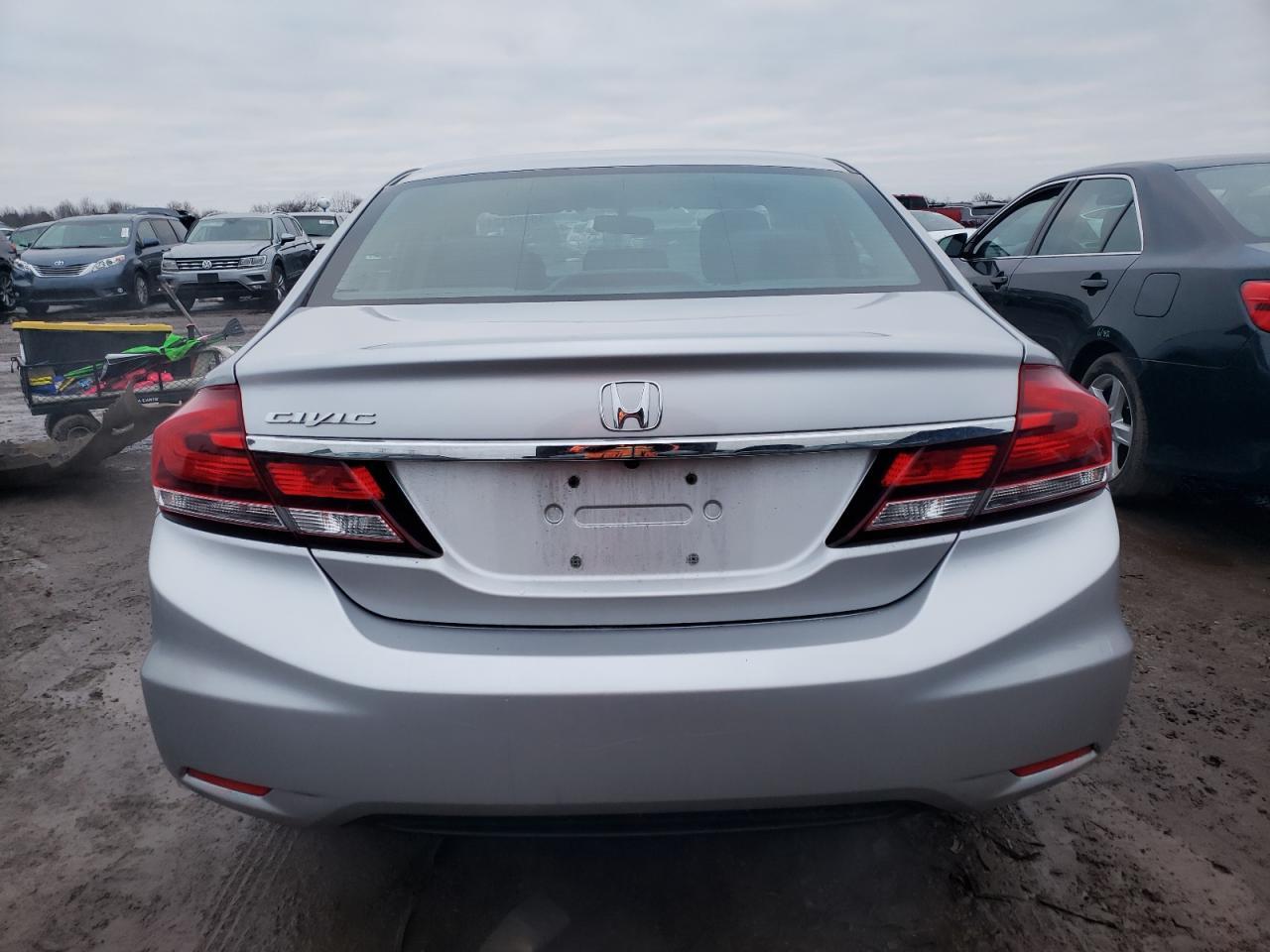 2015 HONDA CIVIC LX - Image 6