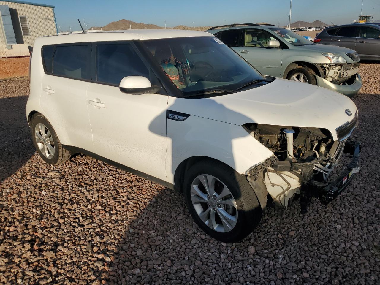 2016 KIA SOUL + - Image 4