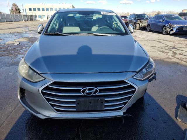 2017 Hyundai Elantra Se - Image 5