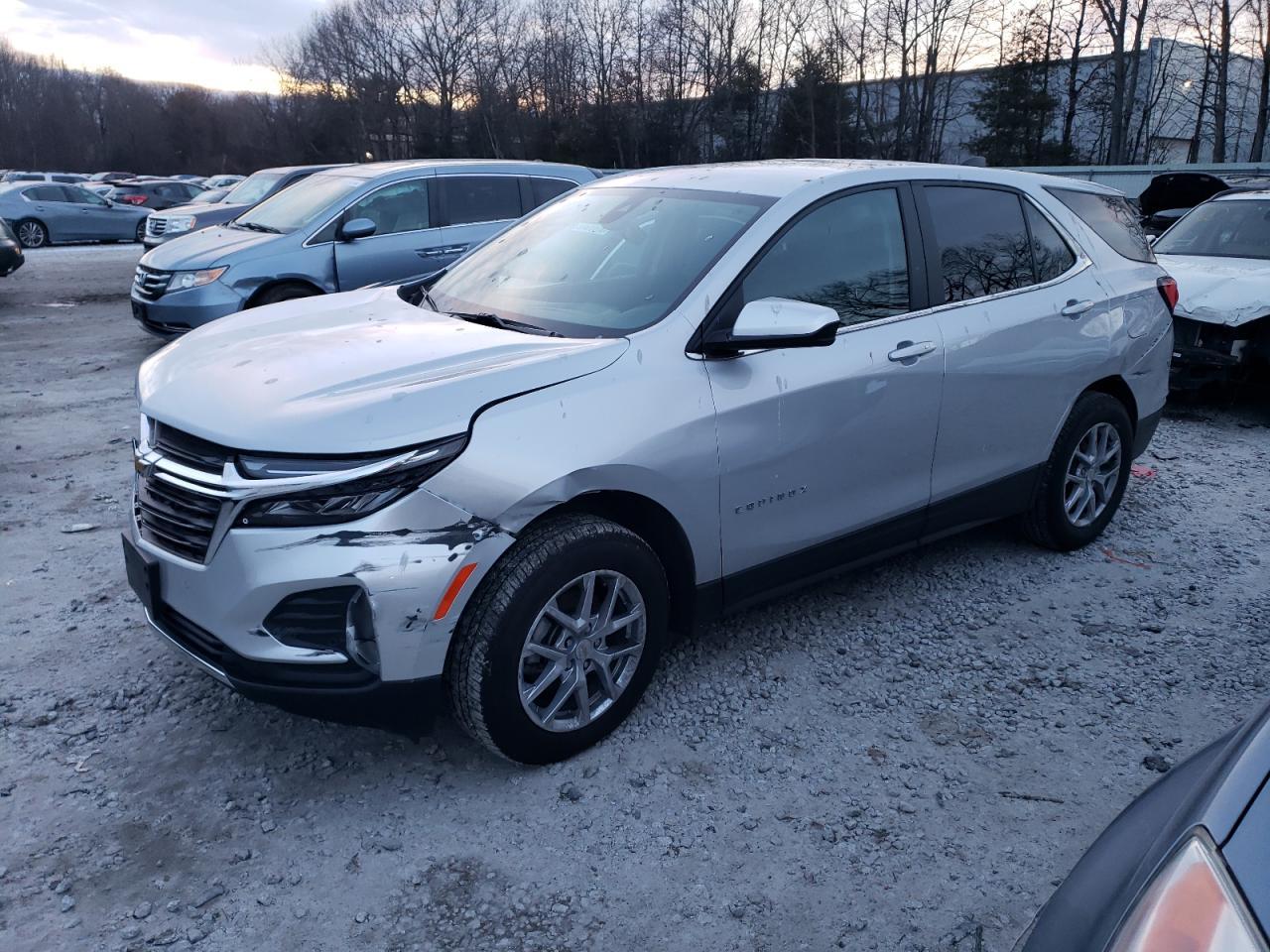 2022 CHEVROLET EQUINOX LT car image