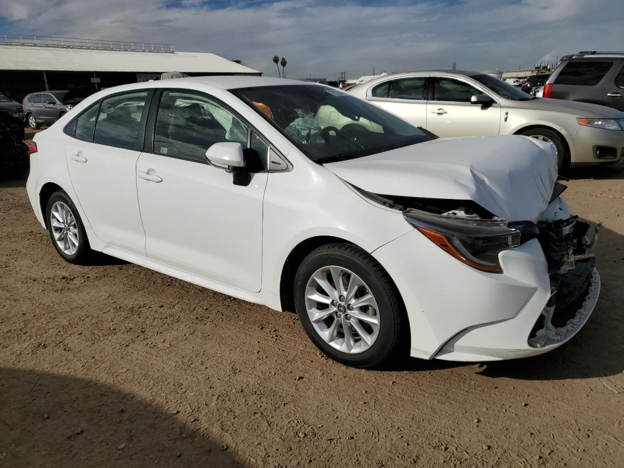 2020 TOYOTA COROLLA LE - Фото 4