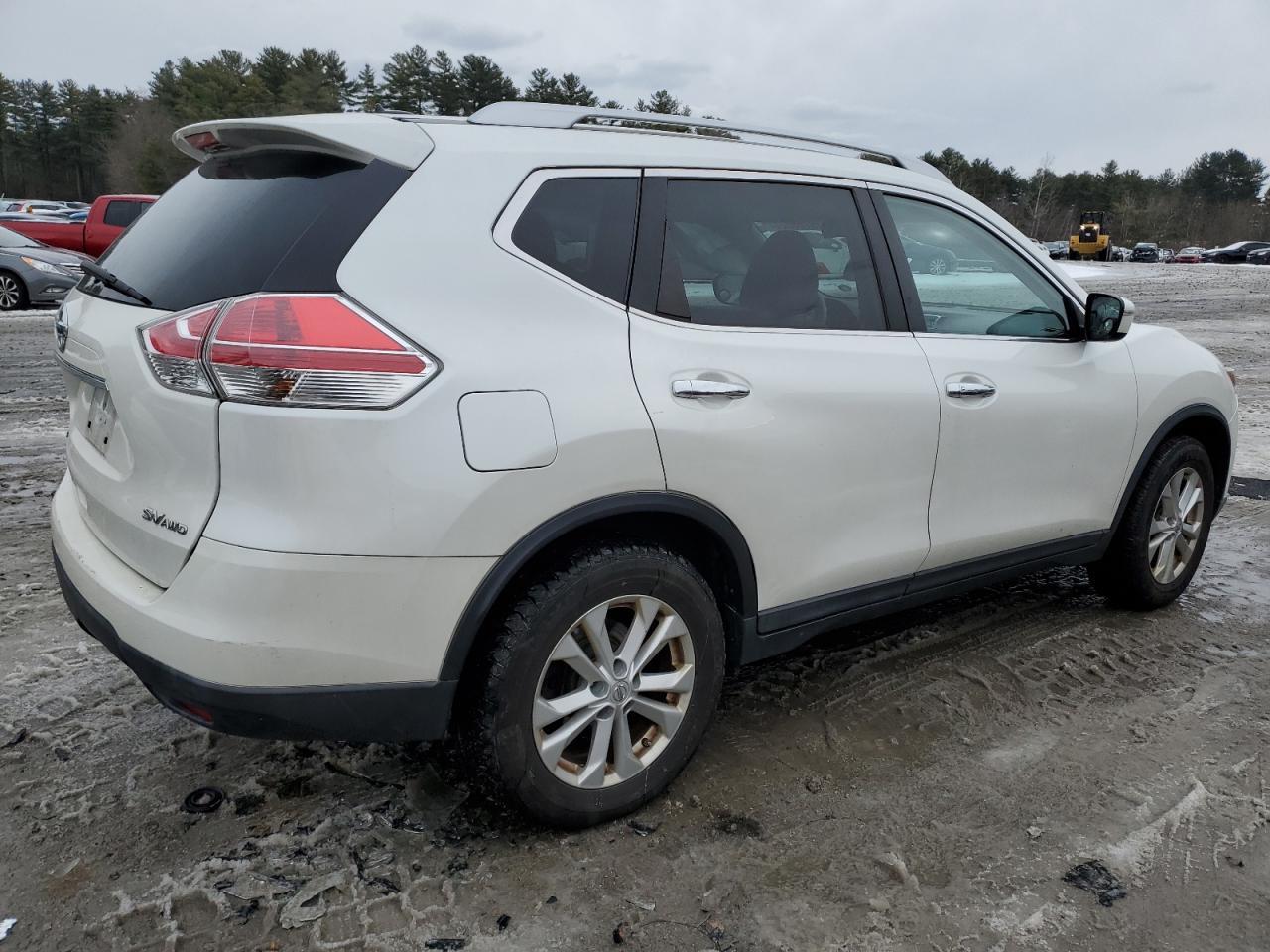 2015 NISSAN ROGUE S - Фото 3