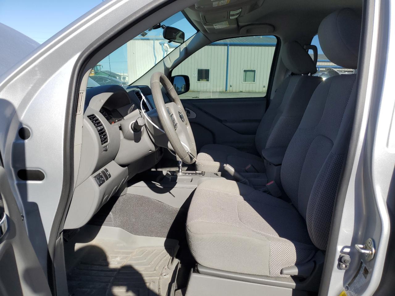 2019 NISSAN FRONTIER S - Фото 7