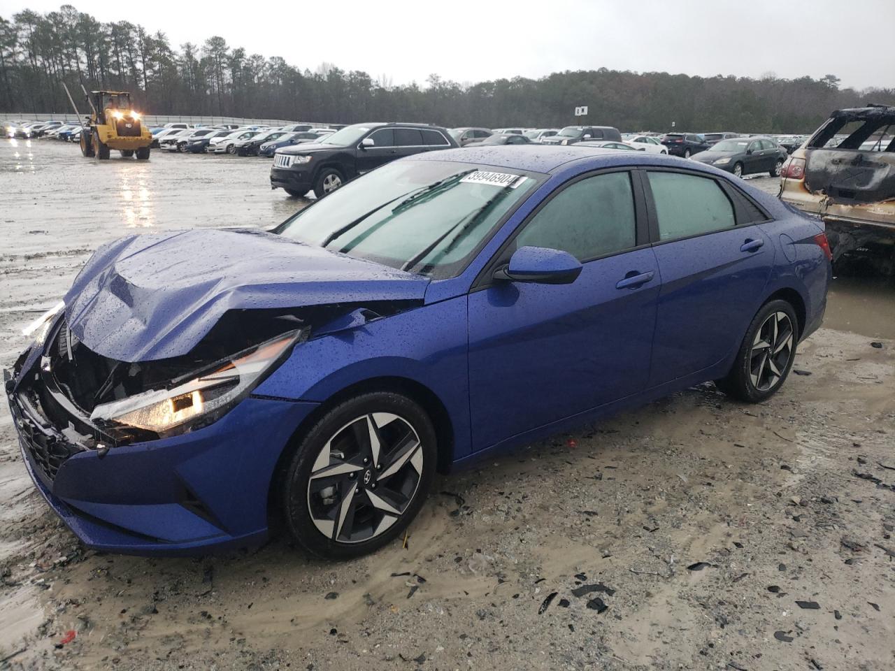 2023 HYUNDAI ELANTRA SE