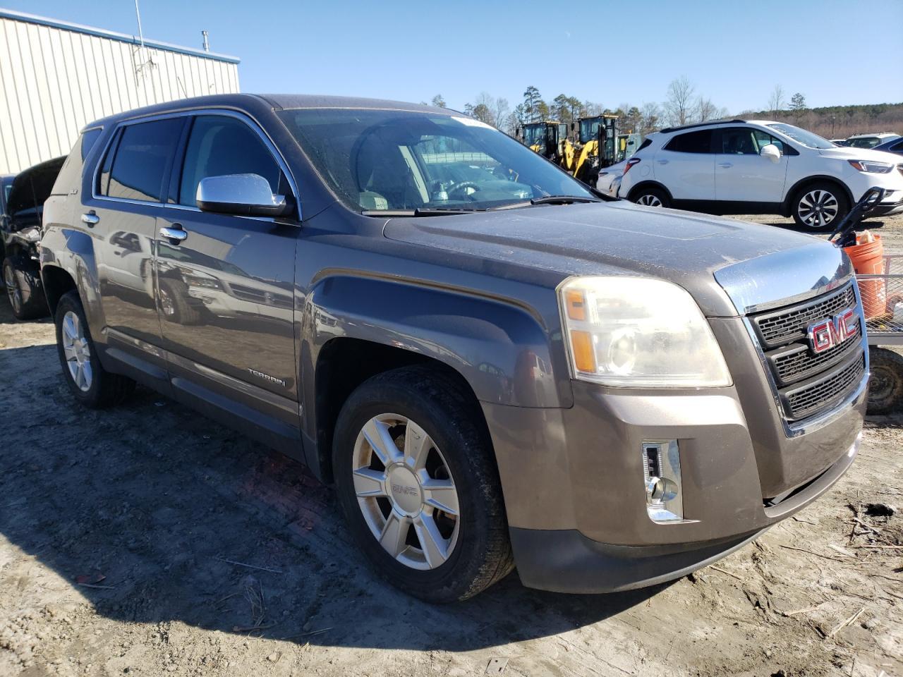 2012 GMC TERRAIN SL - Image 4