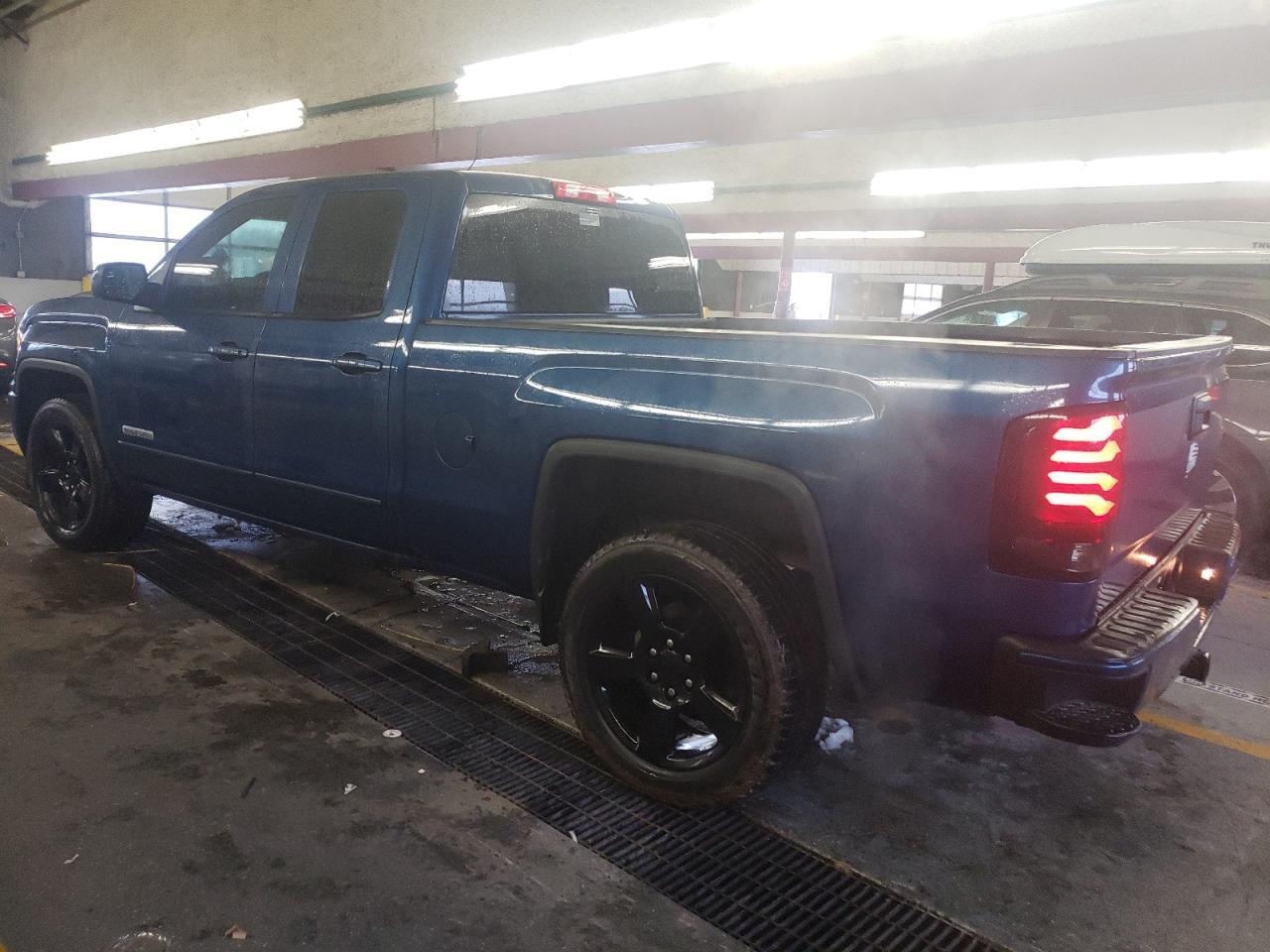 2017 GMC SIERRA K15 - Фото 2