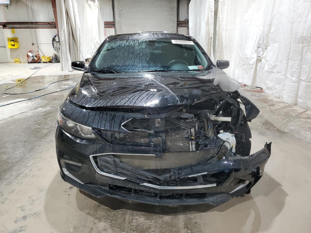 2017 CHEVROLET MALIBU LT - Image 5