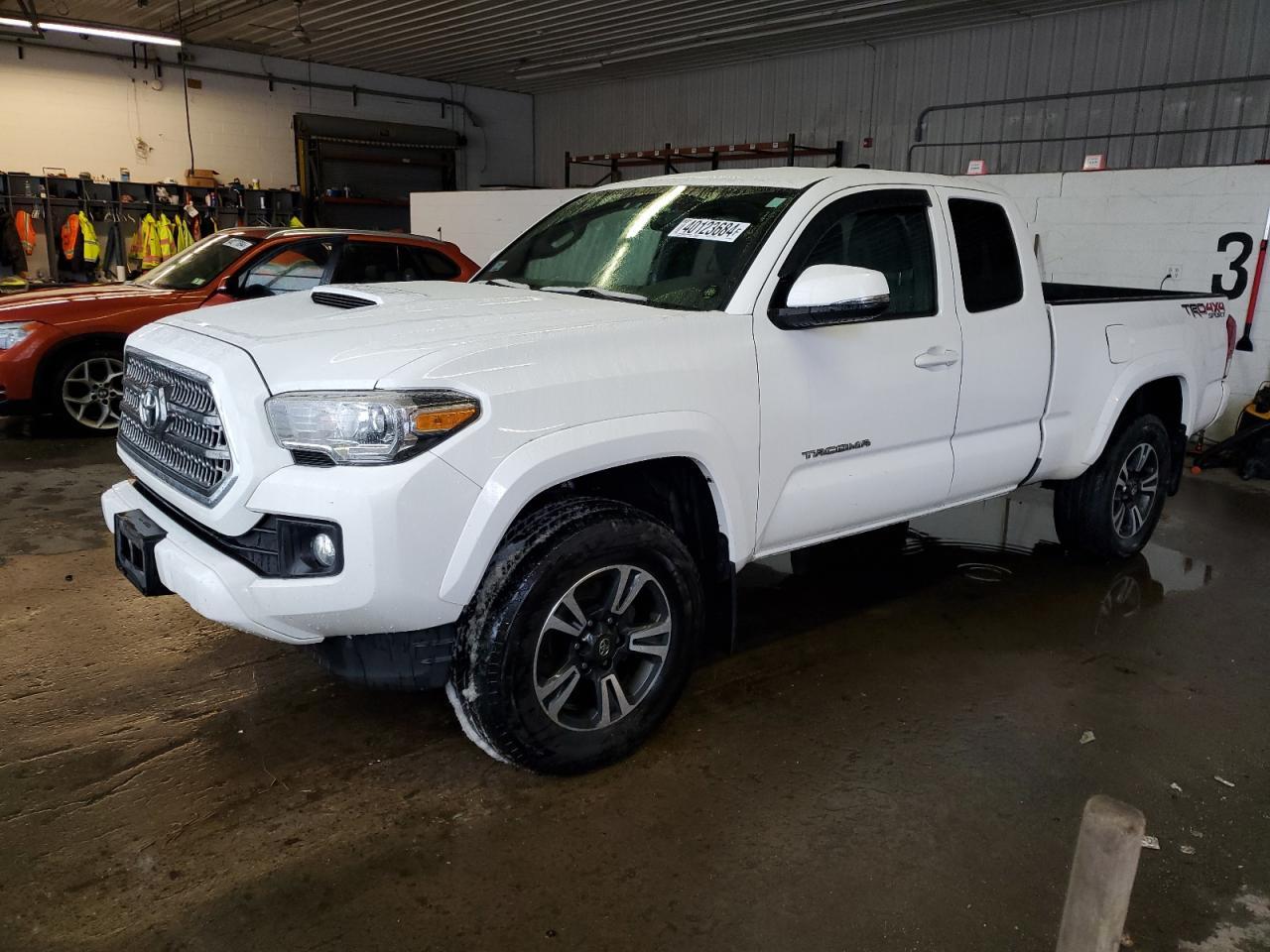 2017 TOYOTA TACOMA ACC