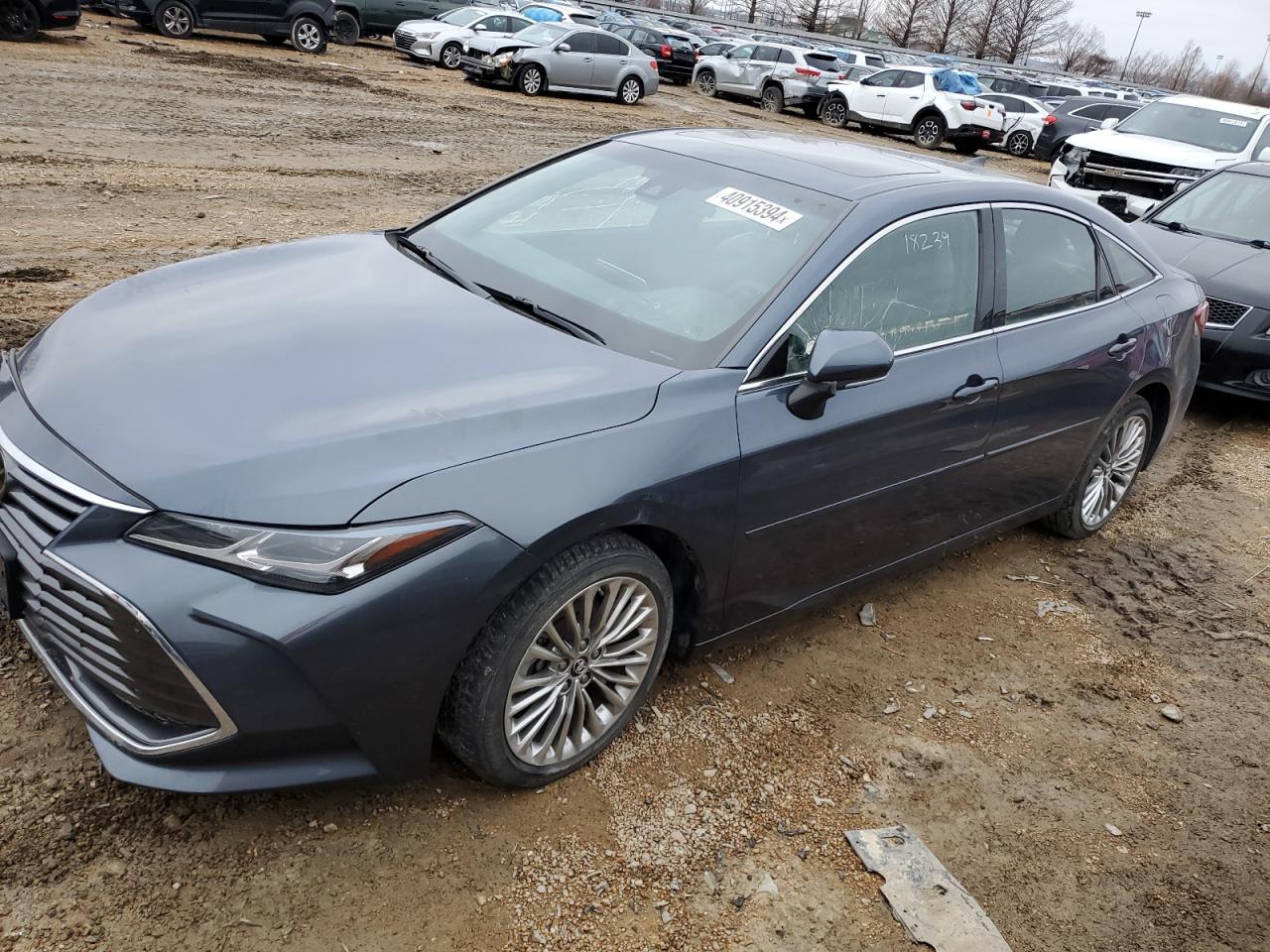 2019 TOYOTA AVALON XLE