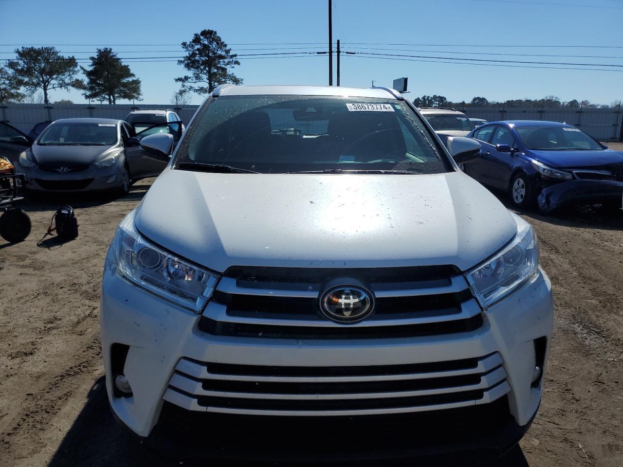 2019 TOYOTA HIGHLANDER - Фото 5