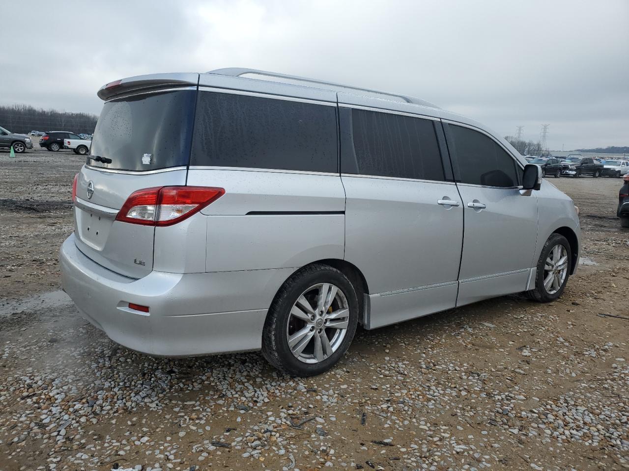 2013 NISSAN QUEST S - Фото 3