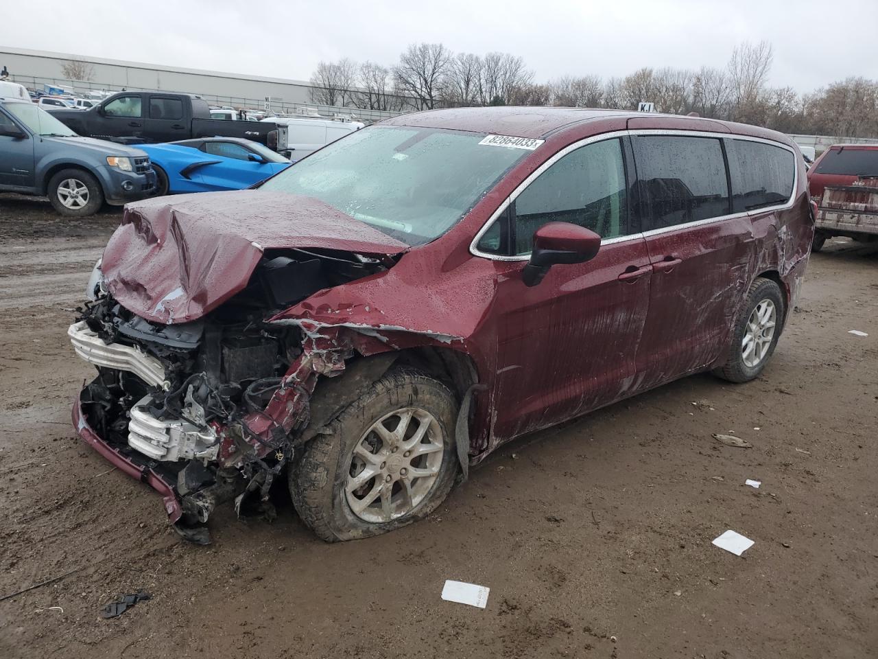 2017 CHRYSLER PACIFICA T car image