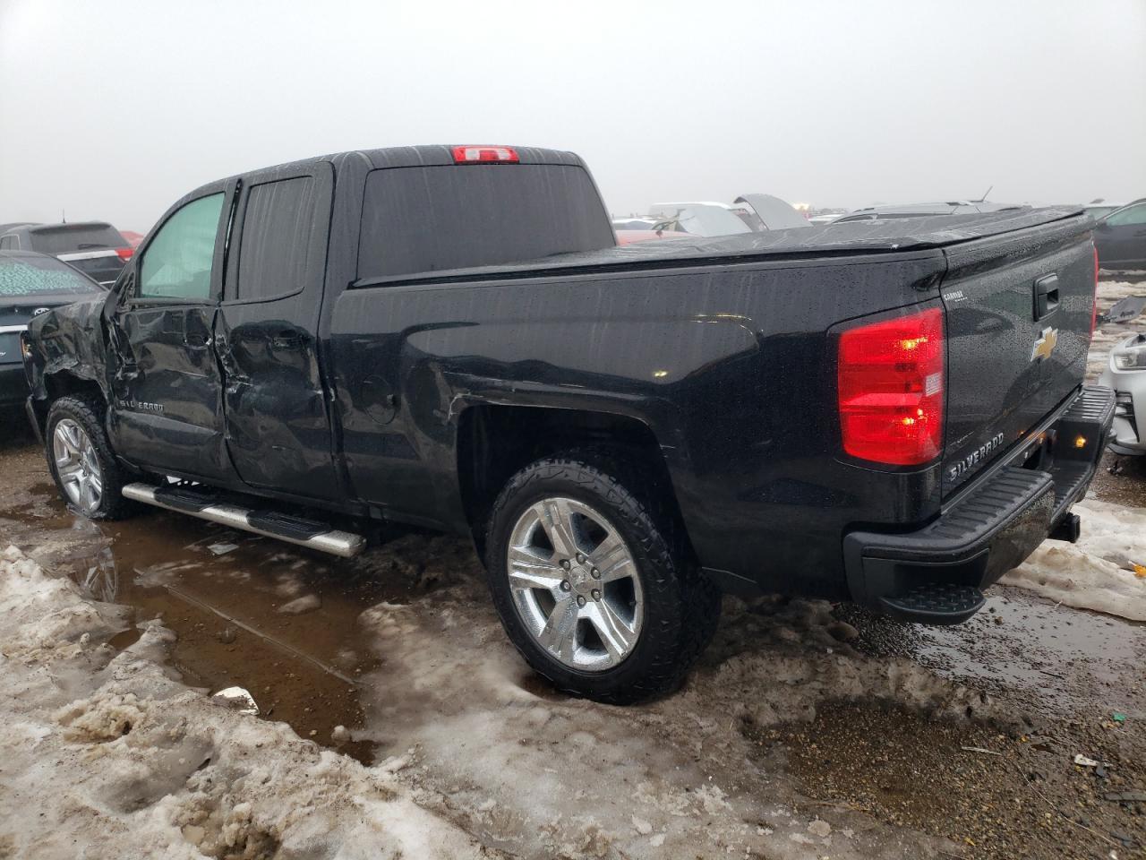 2017 CHEVROLET SILVERADO - Image 2