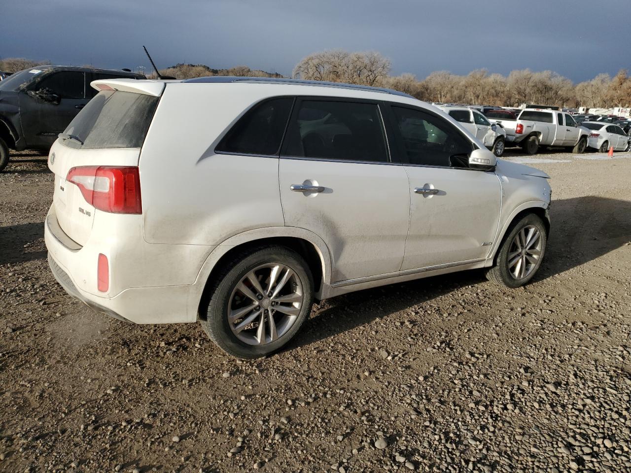 2015 KIA SORENTO SX - Image 3