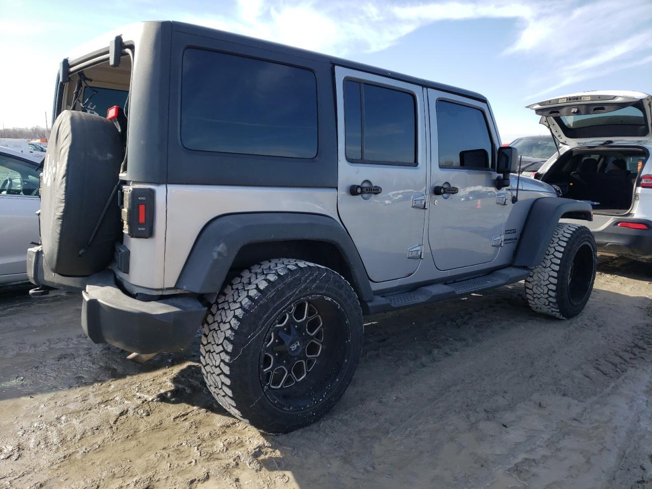 2014 JEEP WRANGLER U - Фото 3