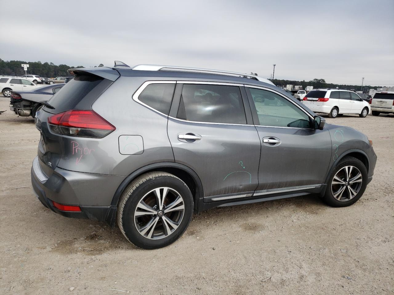 2017 NISSAN ROGUE S - Image 3